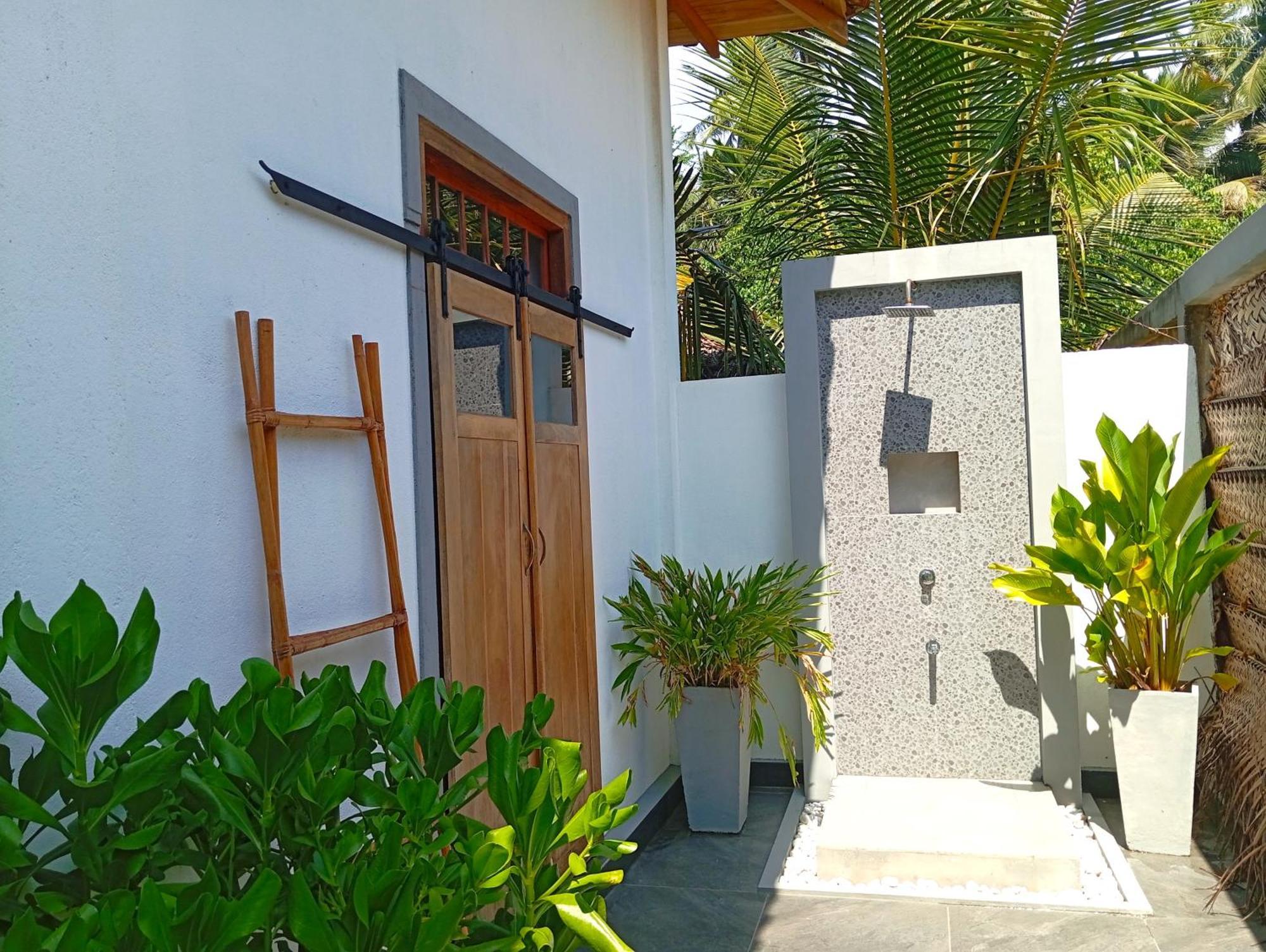 Sleeping Elephant Beach Resort Tangalle Szoba fotó