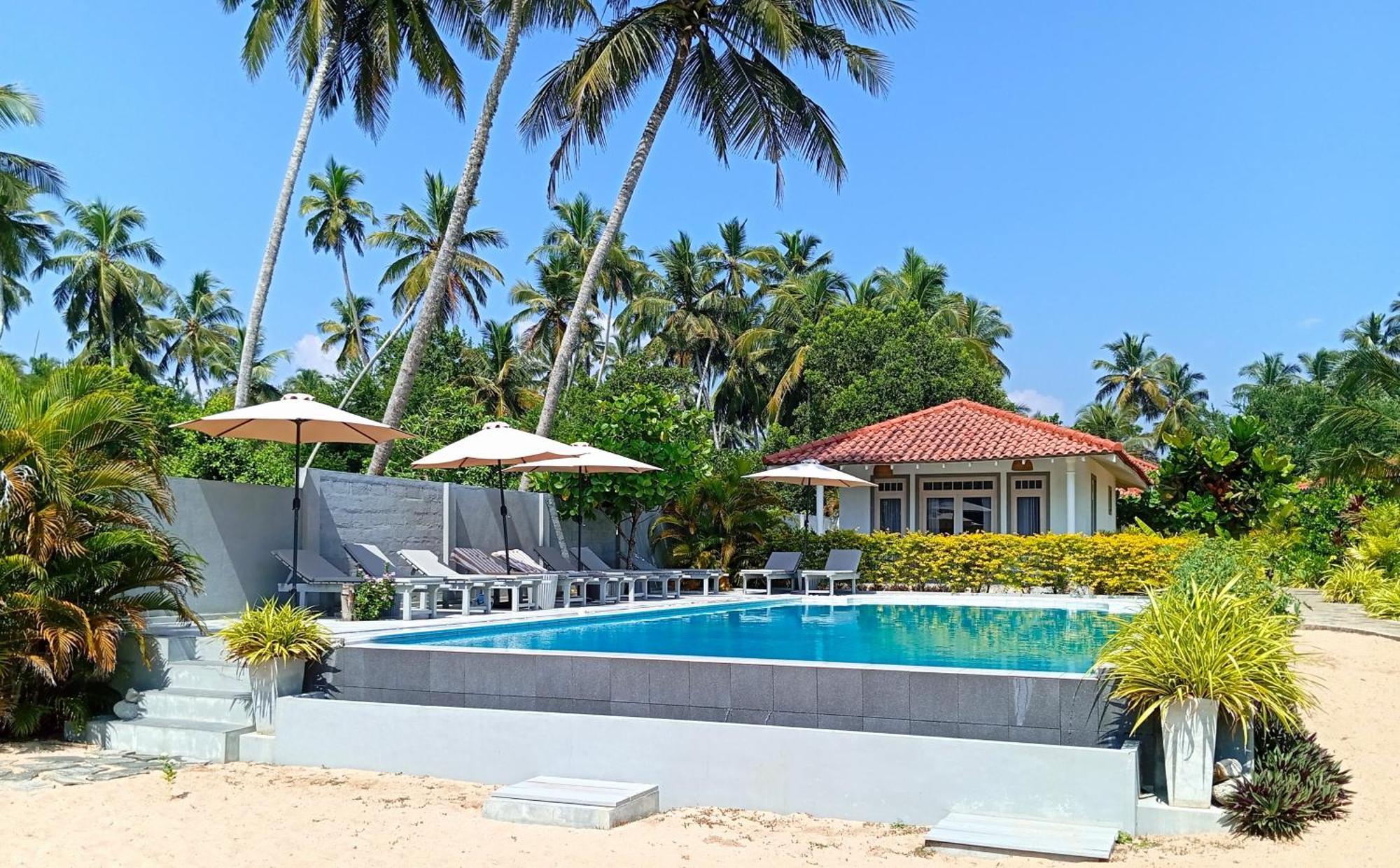 Sleeping Elephant Beach Resort Tangalle Kültér fotó